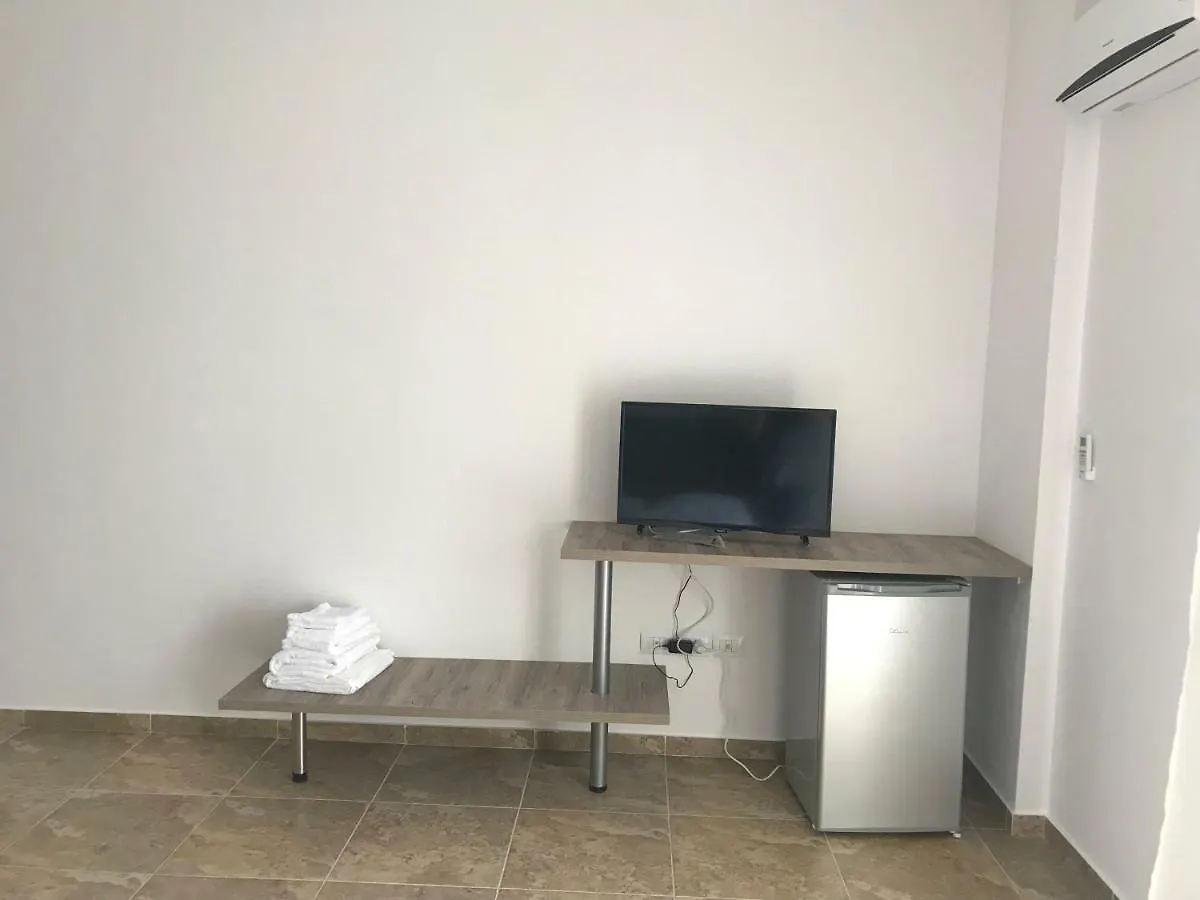 Residence David Vlorë 3*,  알바니아